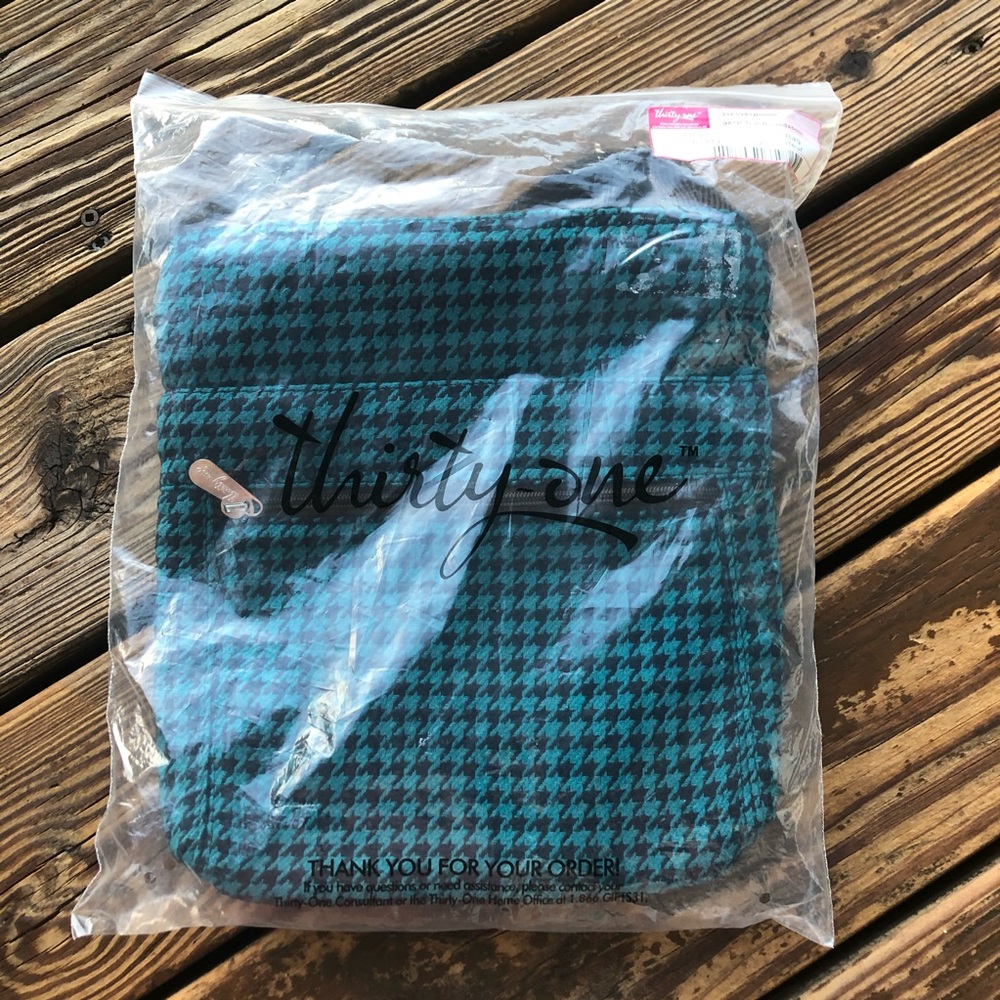 Organizing Shoulder Bag